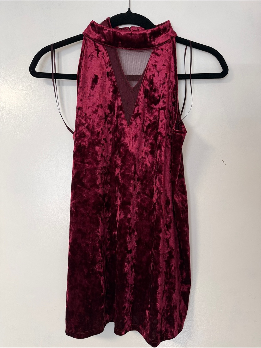 Crushed Velvet Halter in Burgundy